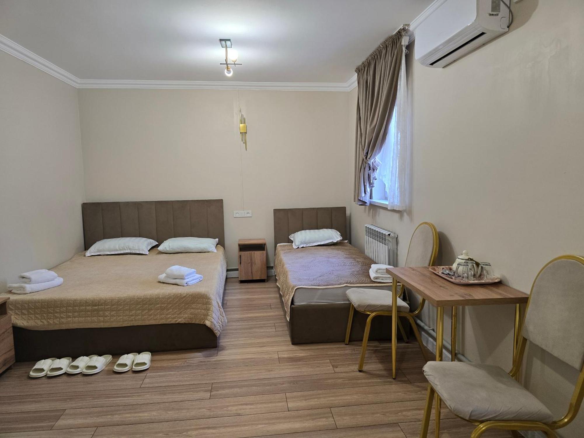 Golden Time Otel Almatı Dış mekan fotoğraf